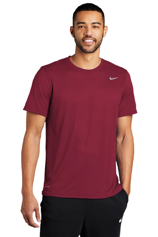 men’s comfortable short sleeve shirts for casual events -Nike Mens Team rLegend Dri-Fit Moisture Wicking Short Sleeve Crewneck T-Shirt - Team Maroon