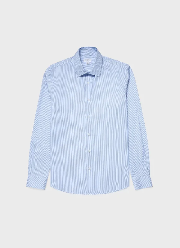 modern and fashionable short sleeve shirts for men -Men's Cotton Stretch Shirt in Light Blue/White