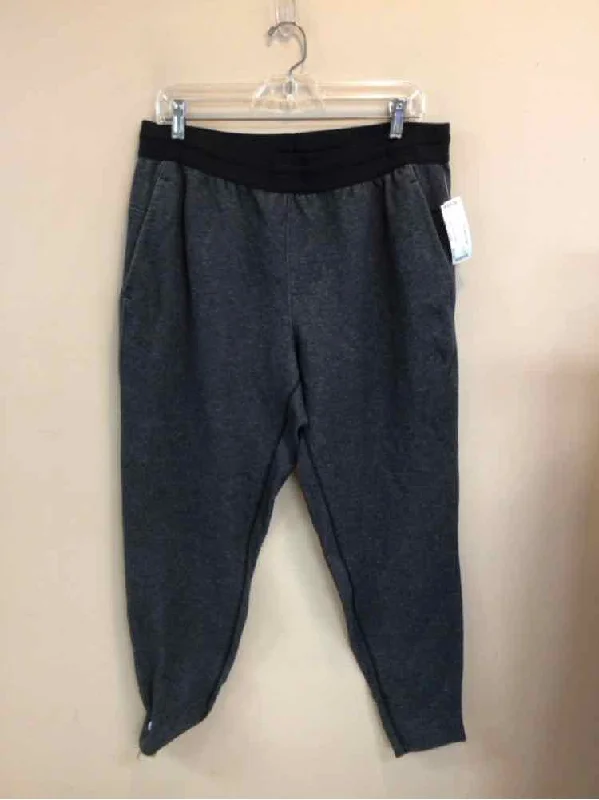 Men's pants for urban tones-SIZE LARGE NIKE Men's PANTS