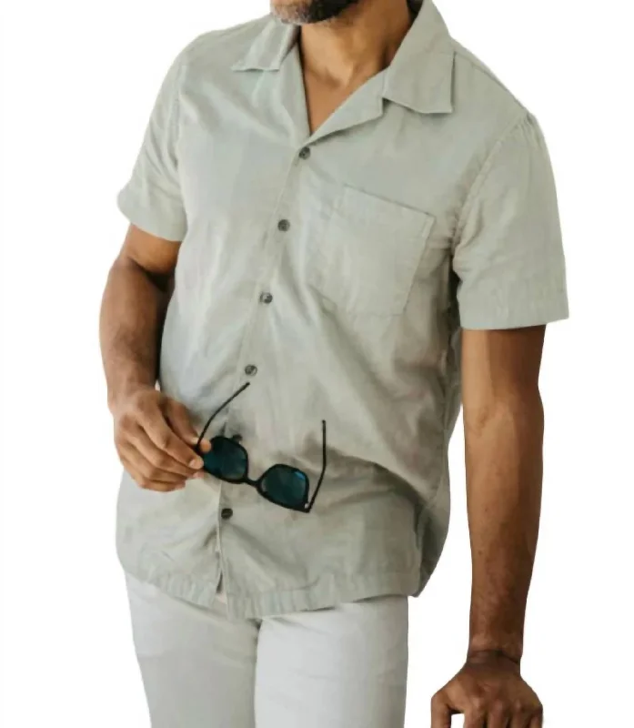 Men's reef shirts-Wrench Short Sleeve Shirt In Pale Leaf