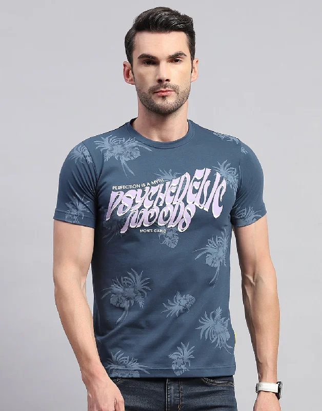 men’s fashionable short sleeve shirts for outdoor events -Men Blue Floral Print Round Neck Half Sleeve T-Shirt