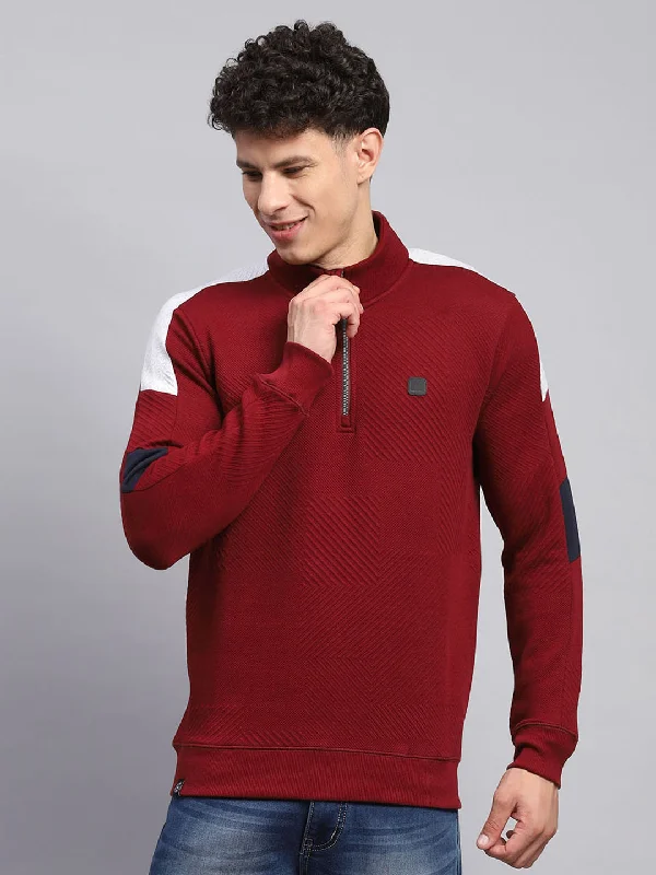 comfortable and relaxed fit short sleeve polo shirts -Men Maroon Self Design Mock Neck Full Sleeve Winter T-Shirt