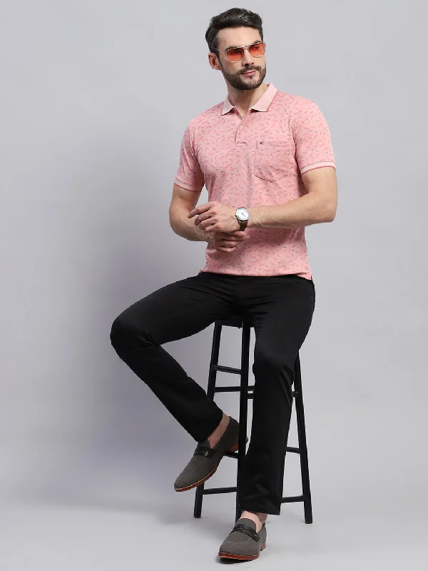 men’s short sleeve shirts with striped patterns -Men Pink Printed Collar Half Sleeve T-Shirt