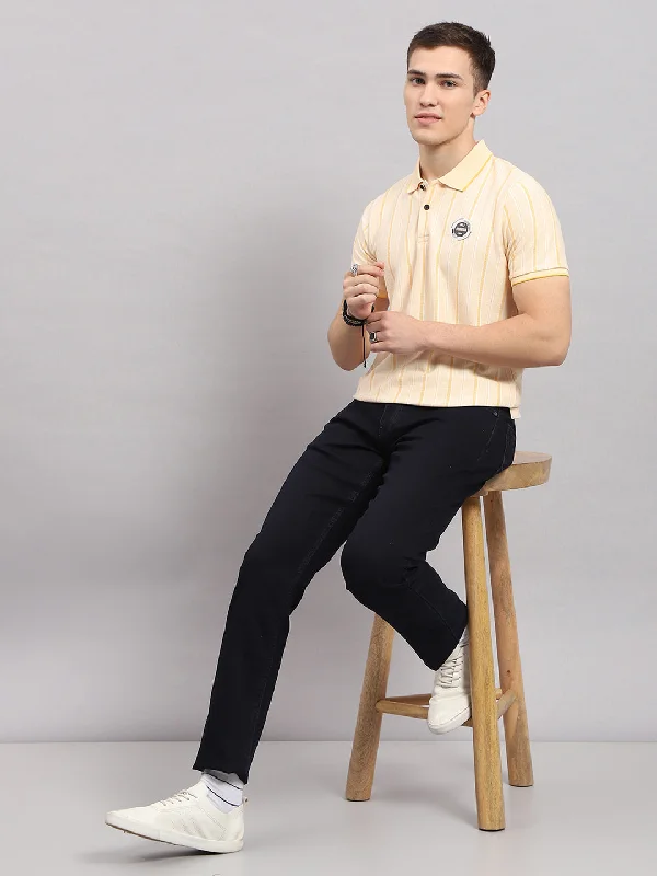 trendy short sleeve shirts for daily wear -Men Yellow Stripe Collar Half Sleeve T-Shirt