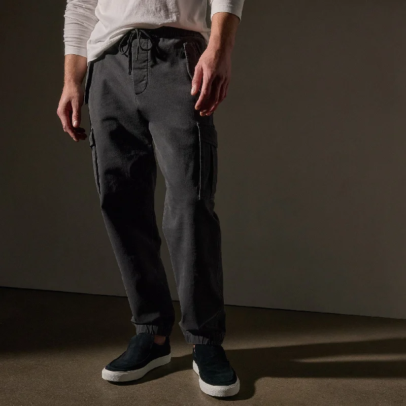 Men's pants with bold cut-Woven Terry Cargo Pant - Magma Pigment